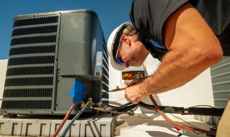 Emergency AC Repairs: What to Do When Your System Breaks Down