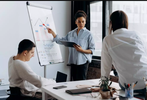 Leveraging Analytics to Unlock Competitive Advantage